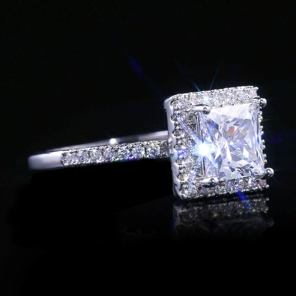 925 Silver Princess Cut White Sapphire Ring New - Picture 3 of 6